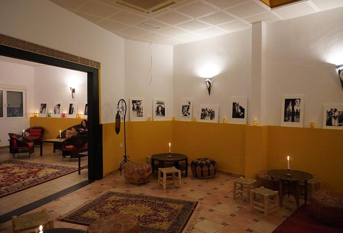 Hotel Montesion Luz Del Desierto Lucainena de las Torres Luaran gambar