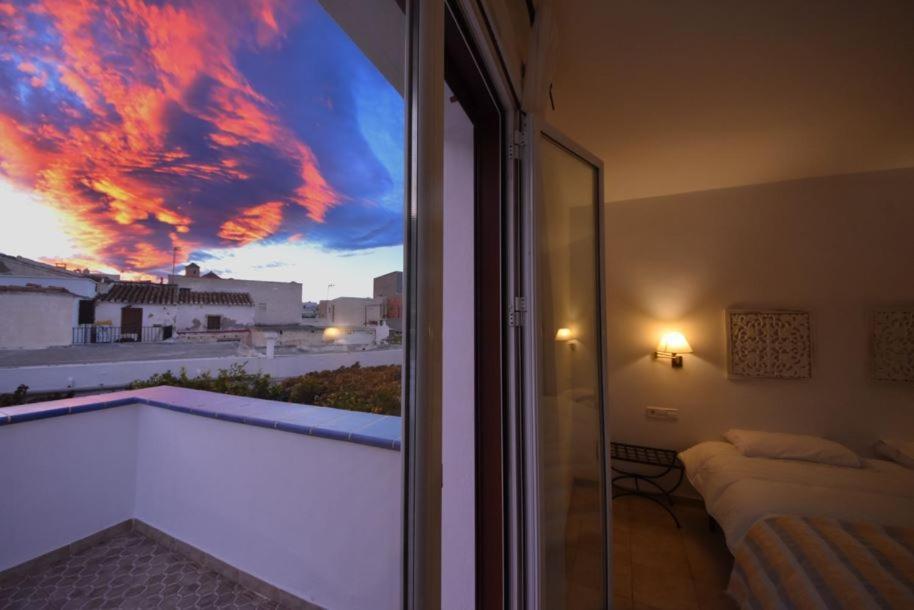 Hotel Montesion Luz Del Desierto Lucainena de las Torres Luaran gambar